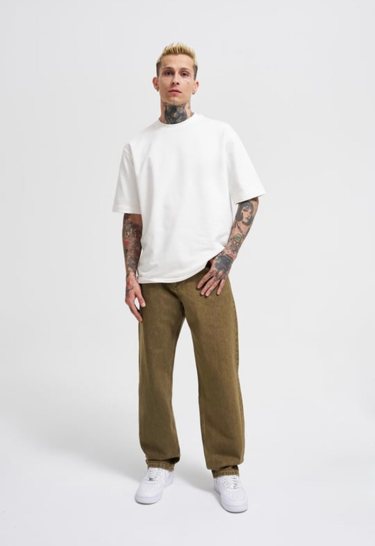 Earth-Tone Luxe Denim – BillionaireZ Edition