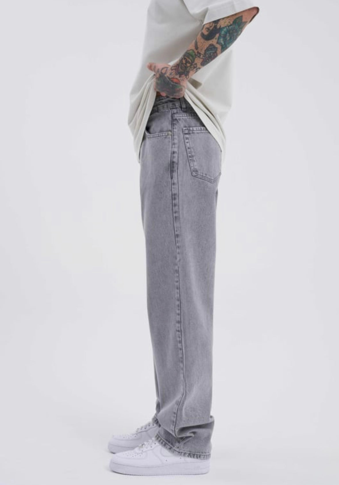 Stone Fade Straight-Fit Jeans – BillionaireZ Core Drop