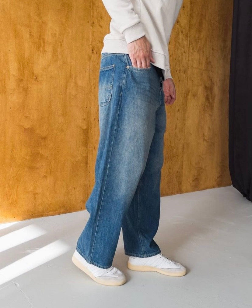 BillionaireZ Vintage Loose-Fit Denim Jeans
