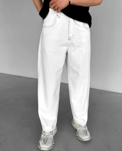 BillionaireZ Crisp White Relaxed-Fit Jeans