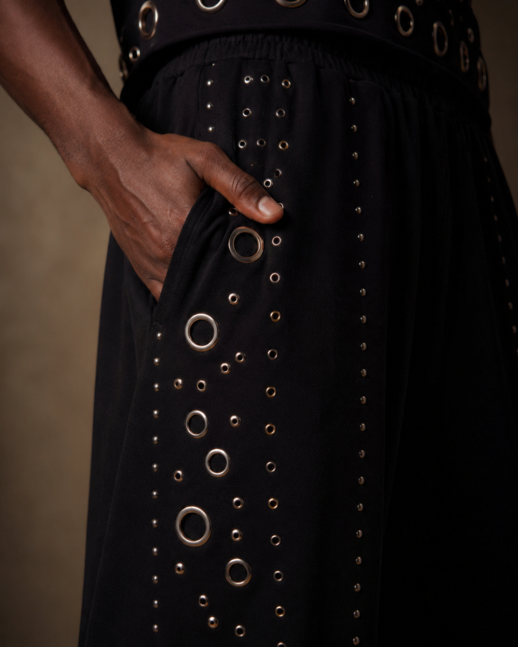 BillionaireZ Obsidian Eyelet Set