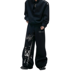 Palm Noir Wide-Leg Jogger