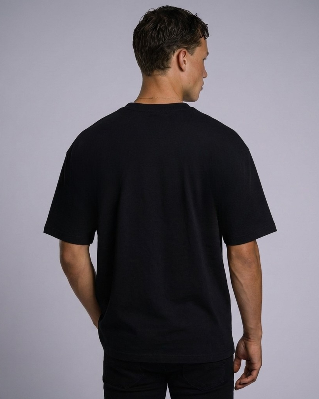 Noir Form Oversized Tee