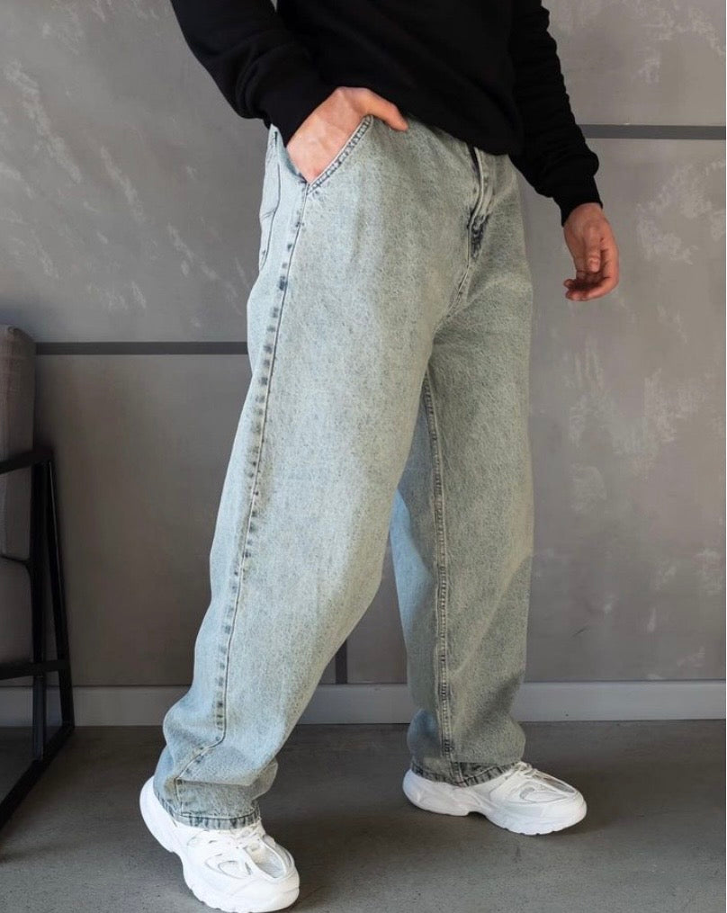 BillionaireZ Vintage Ash-Washed Loose-Fit Jeans
