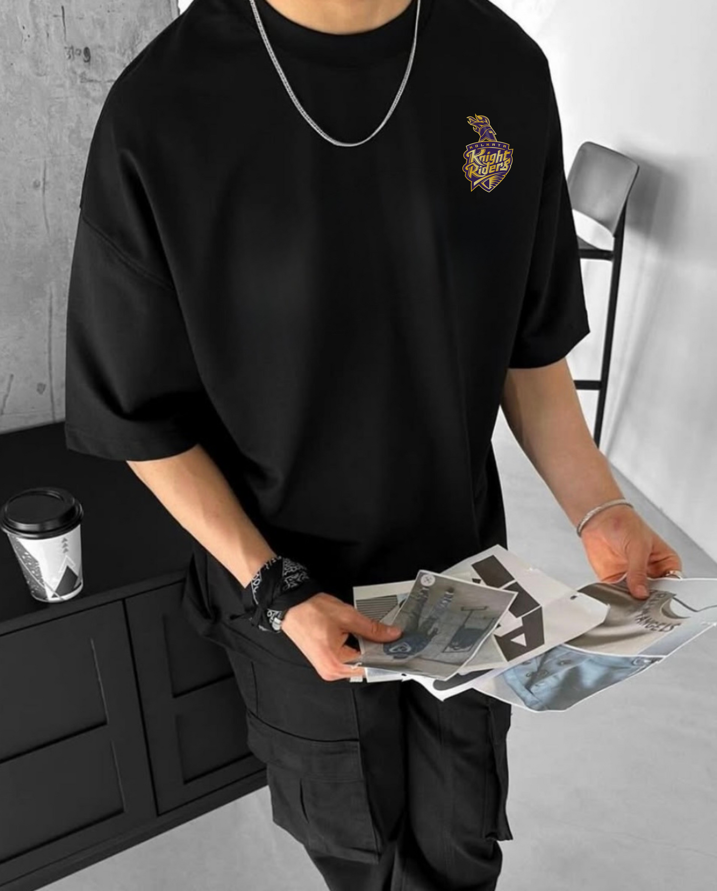 “My Money is on KKR” Oversized T-Shirt – BillionaireZ Knight Mode