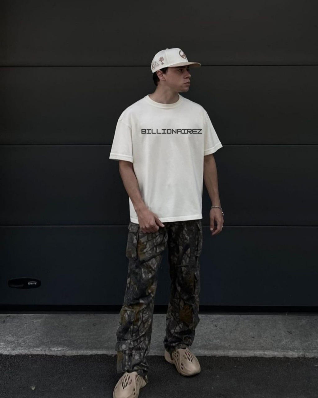 Move On Oversized BillionaireZ T-Shirt